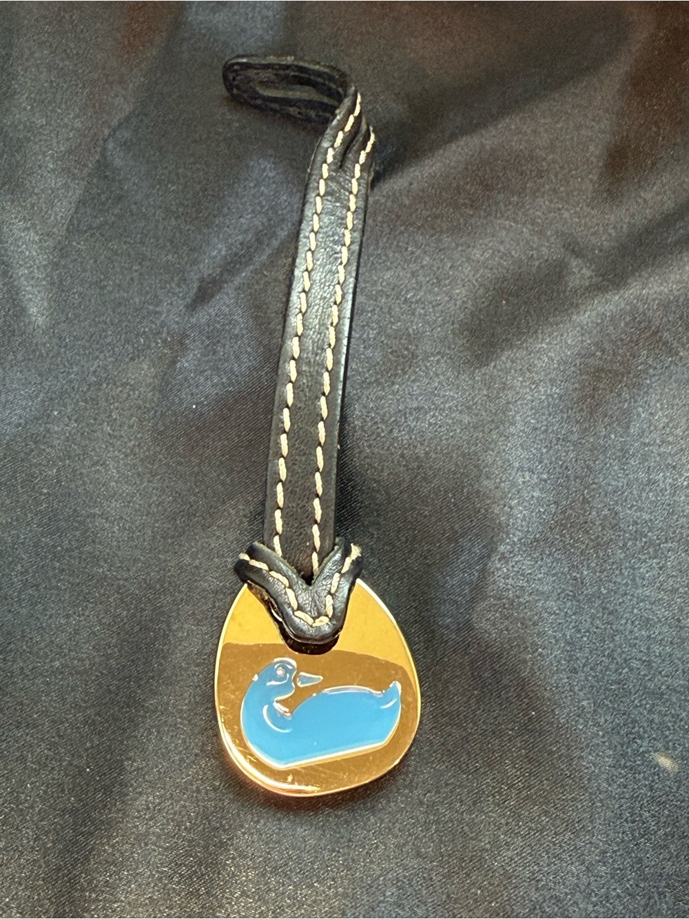 Vintage Dooney & Bourke
Teal Enamel Duck Bag
Charm / Key Fob